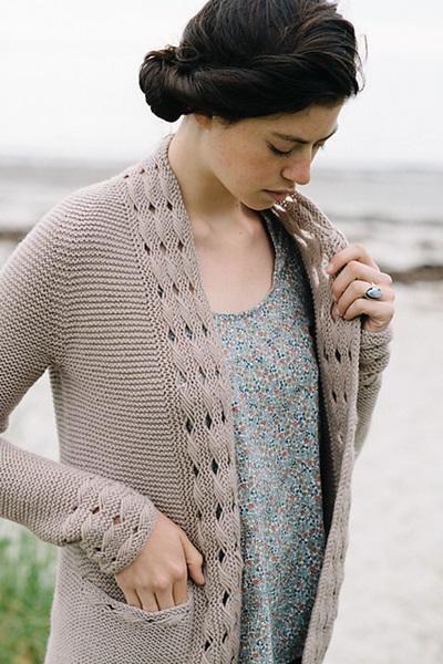 Beatrice_Cardigan_by_Carrie_Bostick_Hoge2.jpg