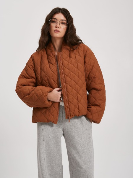 hf83thhzichsb2wceakmpyrhm53vt2si (1).jpg