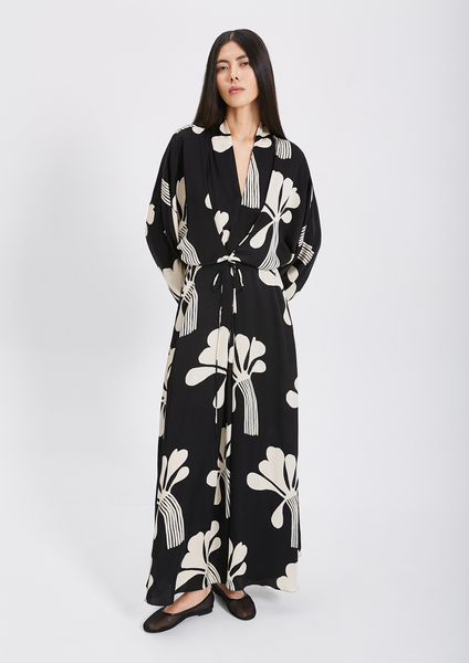 kqg7qfcxyiv74bz7hxeonfjrpmdsezzy (1).jpg