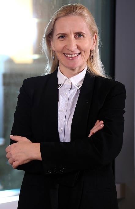 лариса заплатинская.jpg