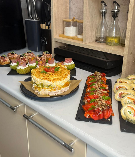 Screenshot 2025-11-01 at 16-55-40 Новый сборник ШИКАРНЫЕ БЮДЖЕТНЫЕ ЗАКУСКИ.png