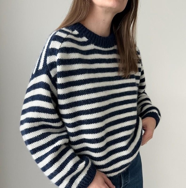 sweater31.jpg